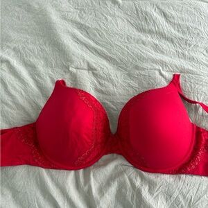 Victoria's Secret Vibrant Red Lace Bra